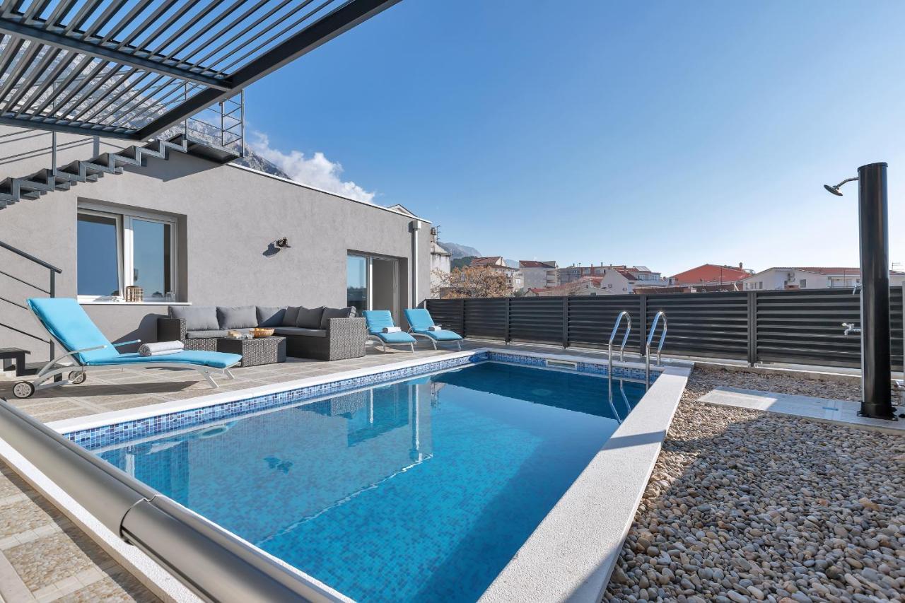 Apartment Lotte With Private Pool In The City Center! Makarska Exterior foto
